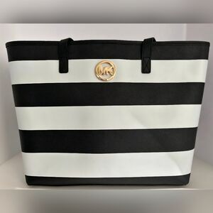 Michael Kors Tote